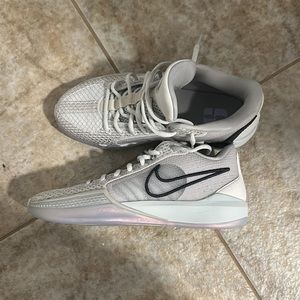 Sabrina 1s basketball shoe